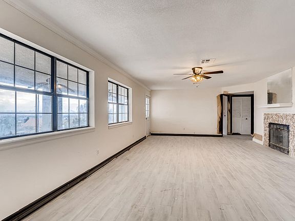4th image of 7233 Linden Ave