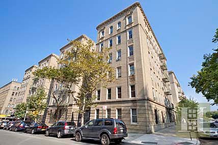 2nd image of 811 Walton Ave APT D14