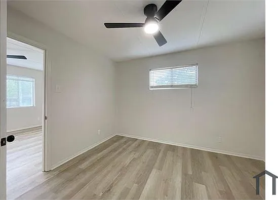 347 Ware Blvd #15 — Photo 6
