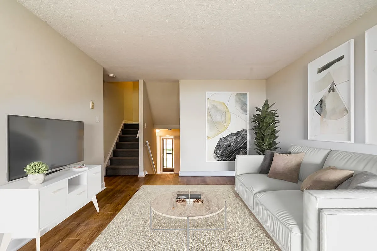 Churchill Townhomes — Photo 3