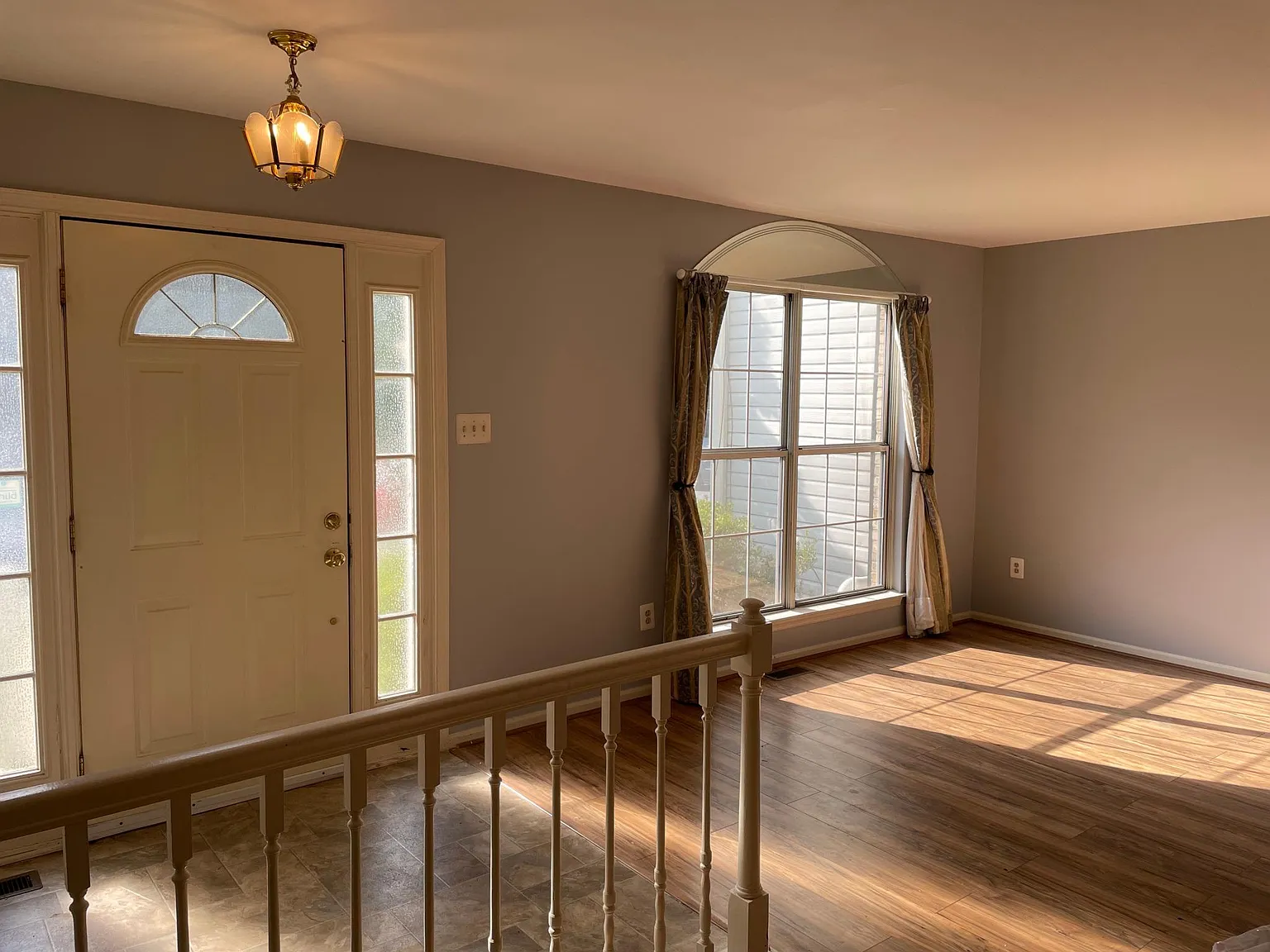 3 bed, 2.5 bath, 1628 sqft, $2,550 — Photo 3