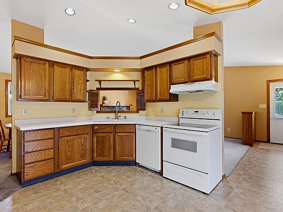 4th image of 1728 Ashby COURT