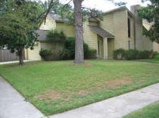 10303 Rippling Fields Dr, Houston, TX 77064