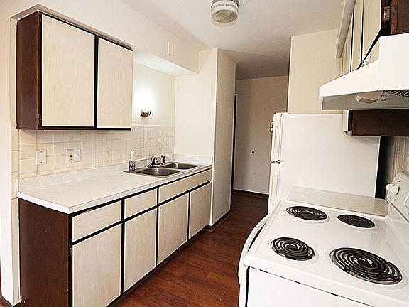 5th image of 405 Home Ave APT 301