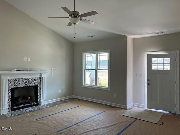 3rd image of 14 Alex Acres Way