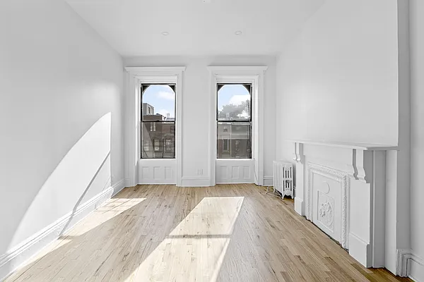 Rented by Corcoran | media 14