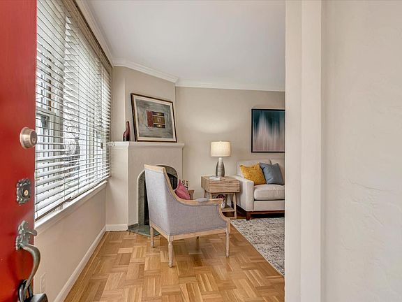 4th image of 149 Acacia Ave
