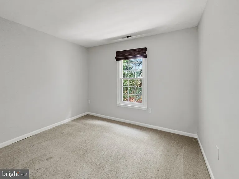 1107 Oak View Dr — Photo 23