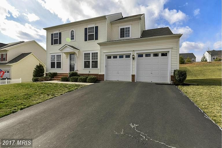 1st image of 16464 Chattanooga Ln