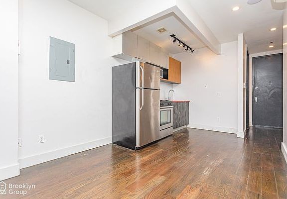 3rd image of 716 Nostrand Ave #3C