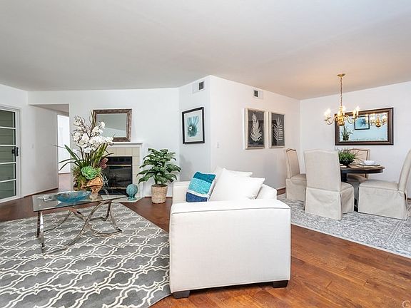 5th image of 6644 Clybourn Ave Unit 75
