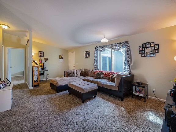 4th image of 211 Glen Vista Dr