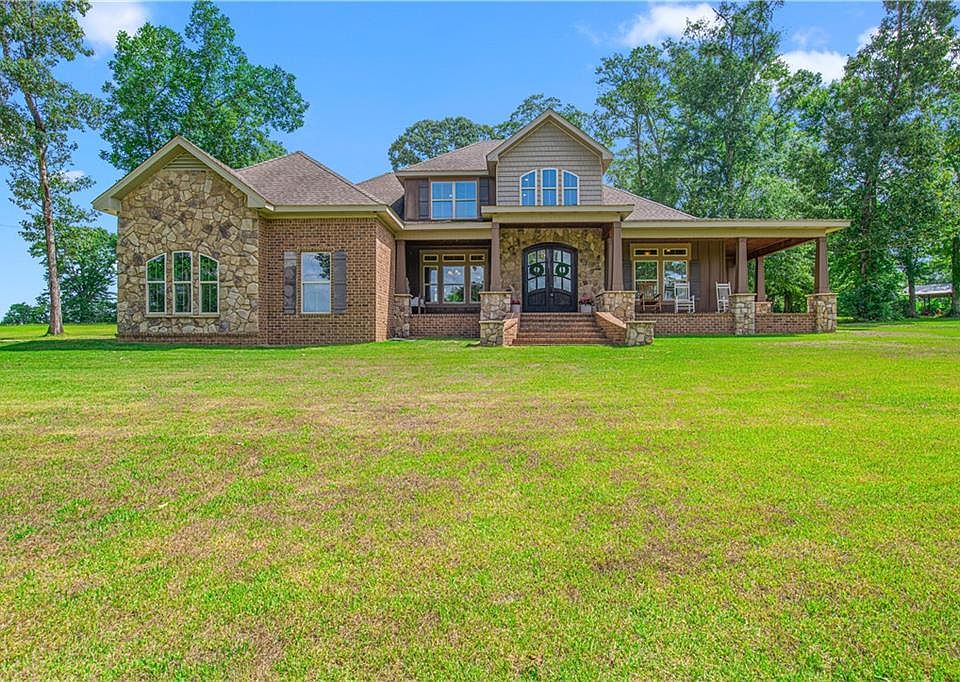 1st image of 7033 Hickory Creek Cir
