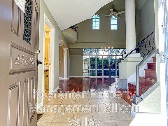 5th image of 165 Shelley Ave