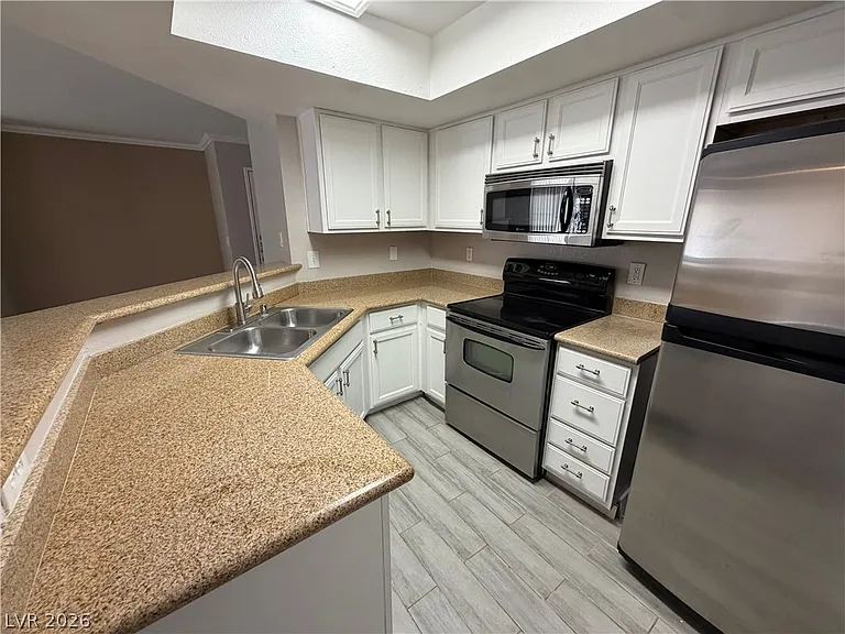 8600 W Charleston Blvd #1044 — Photo 12