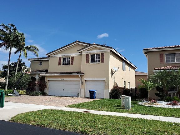 2nd image of 20641 NW 10th Ave