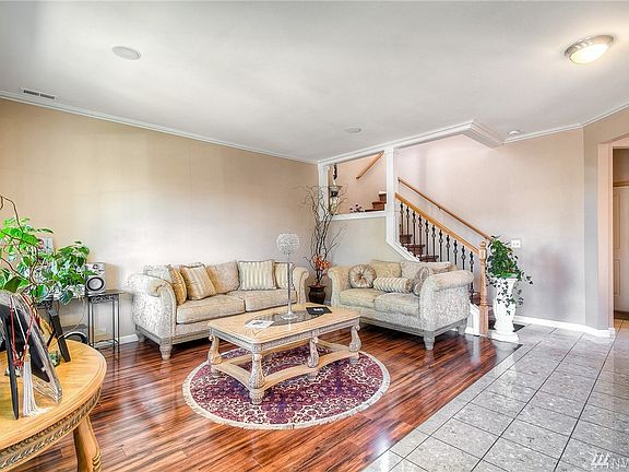 2nd image of 6511 Park St E
