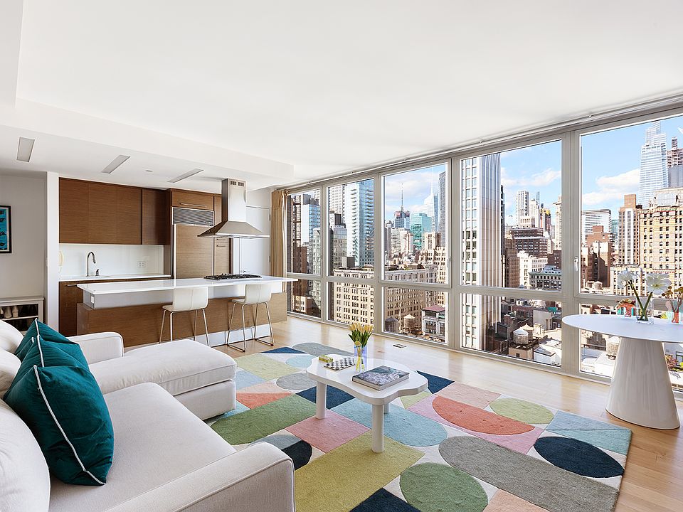 1st image of 39 E 29th St APT 26D
