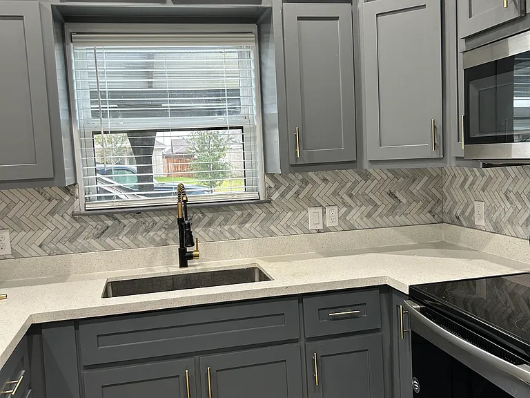5801 Nightingale Ave #3 — Photo 4