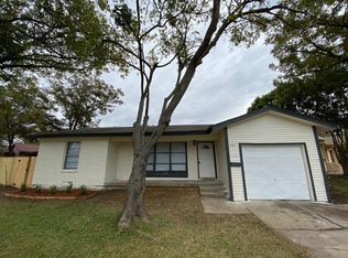 1101 Highland Dr, Arlington, TX 76010