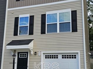 35 Manilla Cir, Hampton, VA 23669