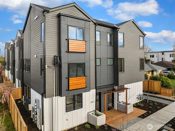 7116 44th Avenue S #B, Seattle, WA 98118