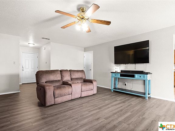 3rd image of 4301 Blueduck Dr