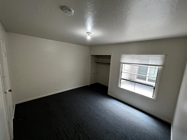 2413 Mission St #A — Photo 2