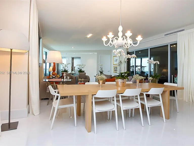 18555 Collins Ave #4605 — Photo 12
