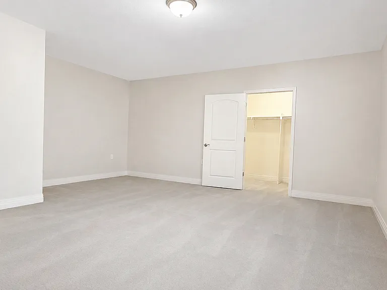 Basement Bedroom 2 w/Walk-In Closet