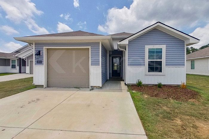 1st image of 12610 Orchid Ln