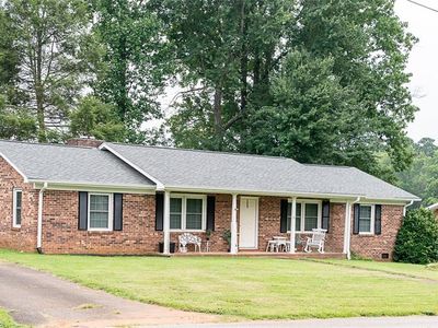 415 Blessing Dr, Dobson, NC, 27017