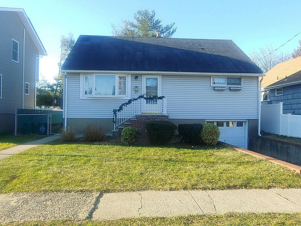1st image of 6 Lasalle Ave