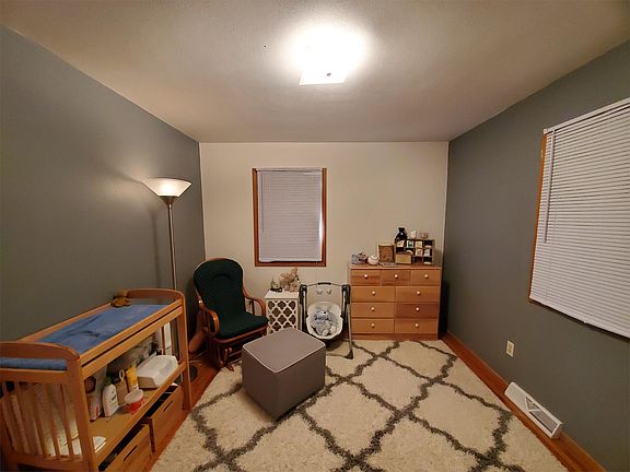3rd image of 2108 Melrose Ct