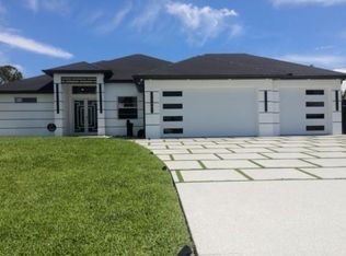 1002 Wagner Ave, Lehigh Acres, FL 33972