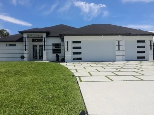 1002 Wagner AVE, LEHIGH ACRES, FL 33972