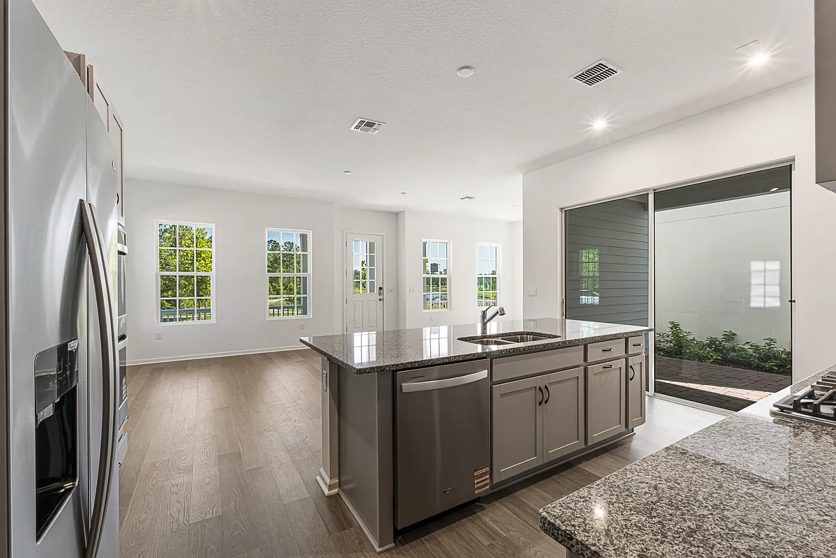 3 bed, 1671 sqft, $4,300 — Photo 4