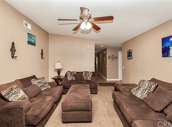 5th image of 8033 Martingale Dr