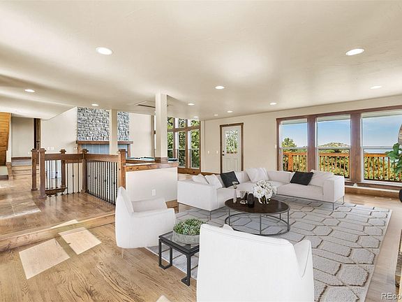 3rd image of 65 W Ranch Trl