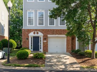 5421 Golden Arrow Ln, Raleigh, NC 27613