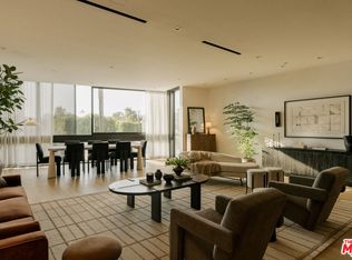 702 N Doheny Dr #302, West Hollywood, CA 90069