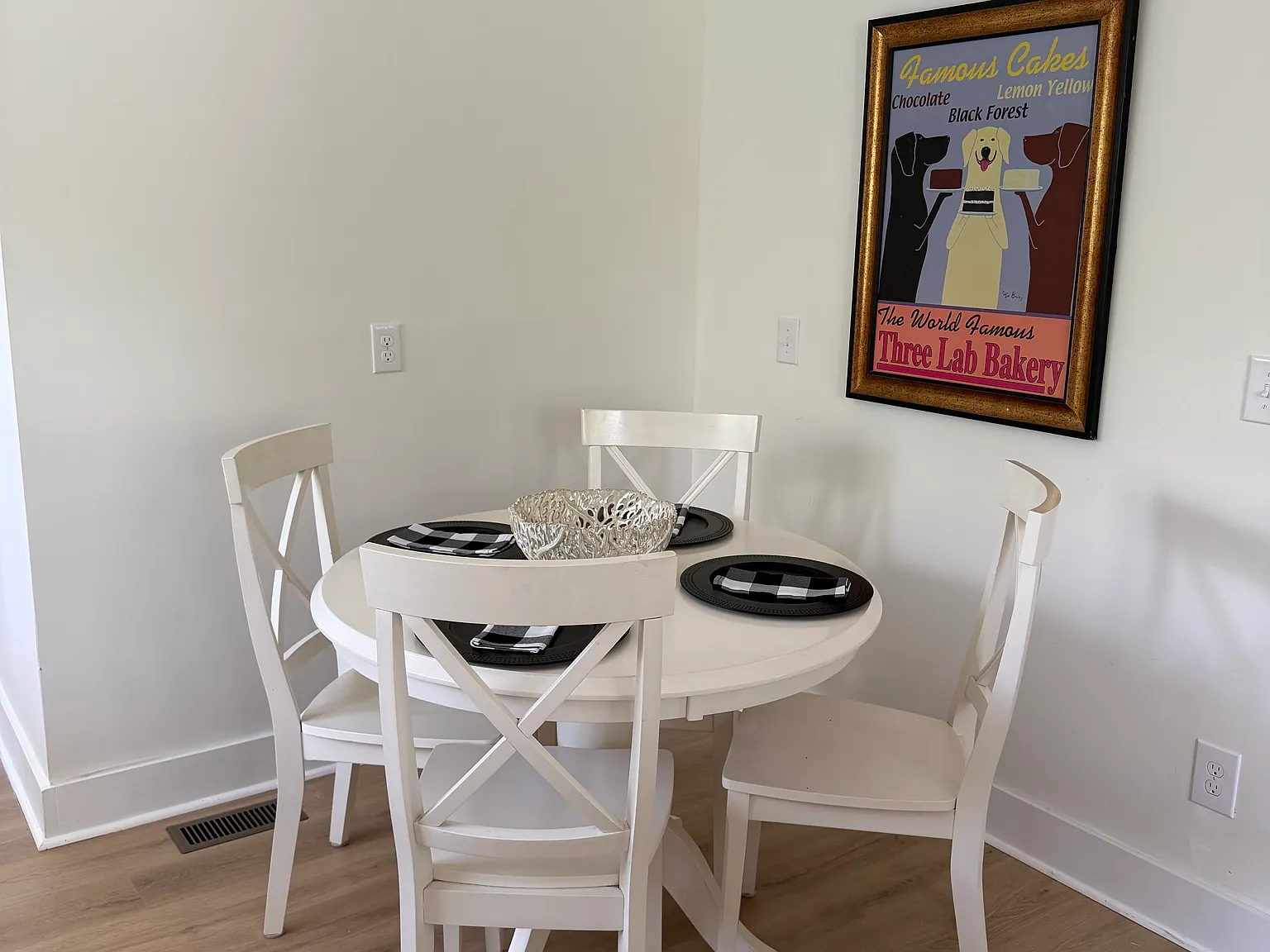 3 bed, 1444 sqft, $1,600 — Photo 4