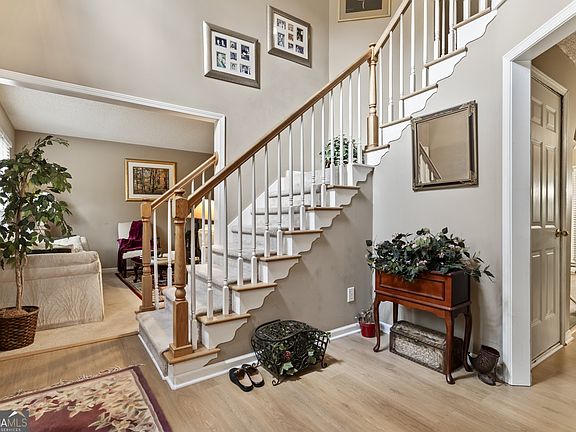 3rd image of 1202 Commonwealth Ave SW
