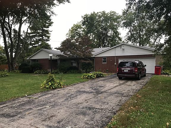 5th image of 421 N Carole Ave