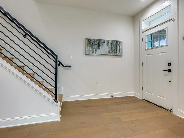 1600 Trinidad Ave NE #A — Photo 8