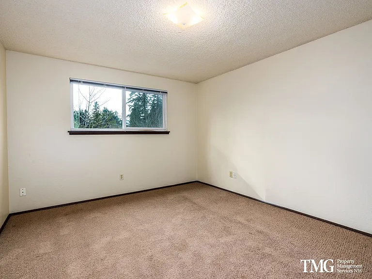 1526 SE Talton Ave — Photo 14