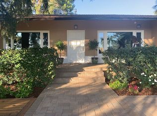 11010 Plainview Ave, Tujunga, CA 91042
