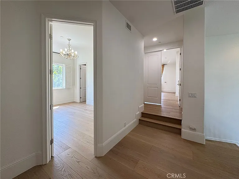 2856 Eider St — Photo 32