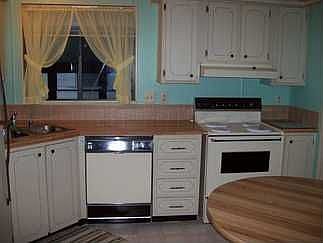 2nd image of 124 Lake Hazel Dr