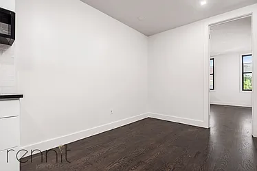 Rented by Rennit Inc.